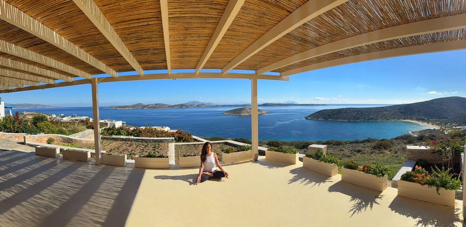 Private Double bedroom with Balcony